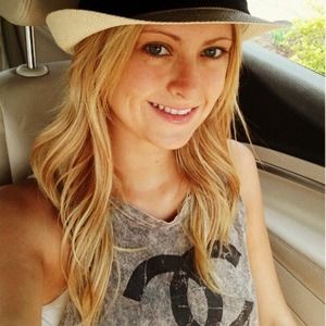 Meet your Posher, Marissa